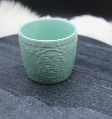 Taza asiática CUP Celadon verde menta verde símbolos chinos de colección usada en excelente estado - Imagen 5 de 8