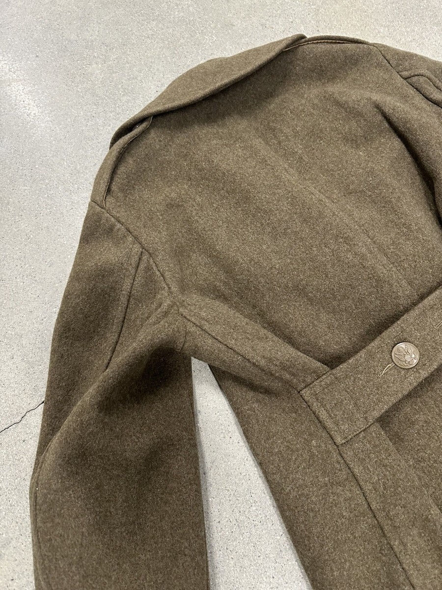 Vintage WWII Melton Wool Overcoat 36R Trench Coat OD Roll