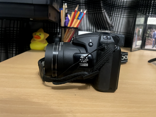 Nikon Coolpix P530 Digital Camera | 16.1MP | 42x Optical Zoom | + Accessories - Picture 3 of 5