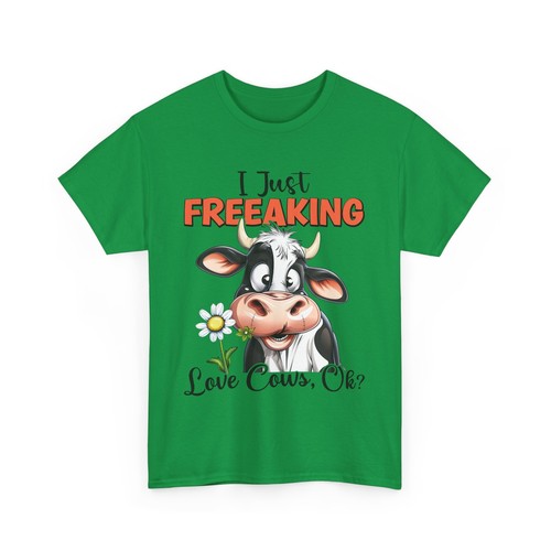 Funny Cow T-Shirt, I Just Freaking Love Cows Shirt, Cute Cow Graphic Tee, Cow - Bild 11 von 15