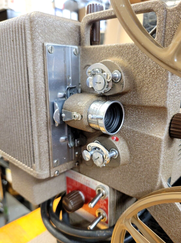 1940S Film Projector KODASCOPE Eight-71A, Cine-Kodak Reliant & Rollex 20 Cameras - Picture 3 of 20