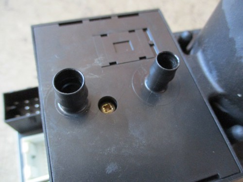 ZV Pumpe VDO Zentralverrigelung AUDI A3 S3 8L A4 B5 A6 C4 8L0862257G - Picture 4 of 6