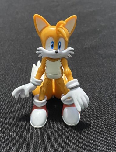Sonic Hedgehog Classic Tails Action Figure 3” Inch Sega Posable RARE.