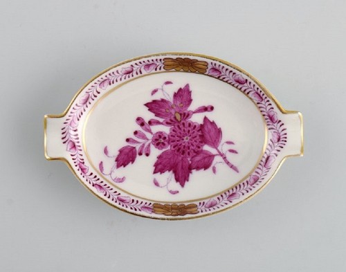 Five small Herend porcelain bowls with hand-painted purple flowers. - Bild 4 von 6