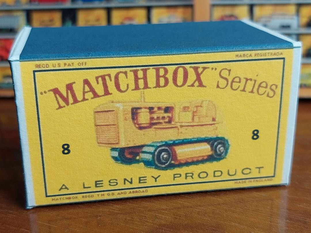  Matchbox Nr. 8 Caterpillar Tractor Box B Matt 280g DruckVerarb. gut 