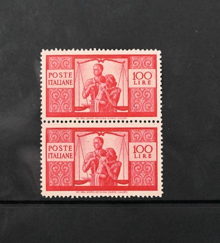 Par de estampillas de Italia Scott # 477 en estado bastante bueno NH 14x13,5 perfs gato $1000 - Imagen 1 de 2