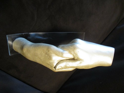 Cutrone vintage austin scultura ""mani"" lucite e gesso 12,5"" larghezza anni '80 - Foto 5 di 12