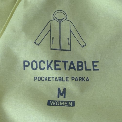 Uniqlo Yellow Zip Up Windbreaker Jacket Size M Packable with Pouch Hood Outdoors - Picture 6 of 9