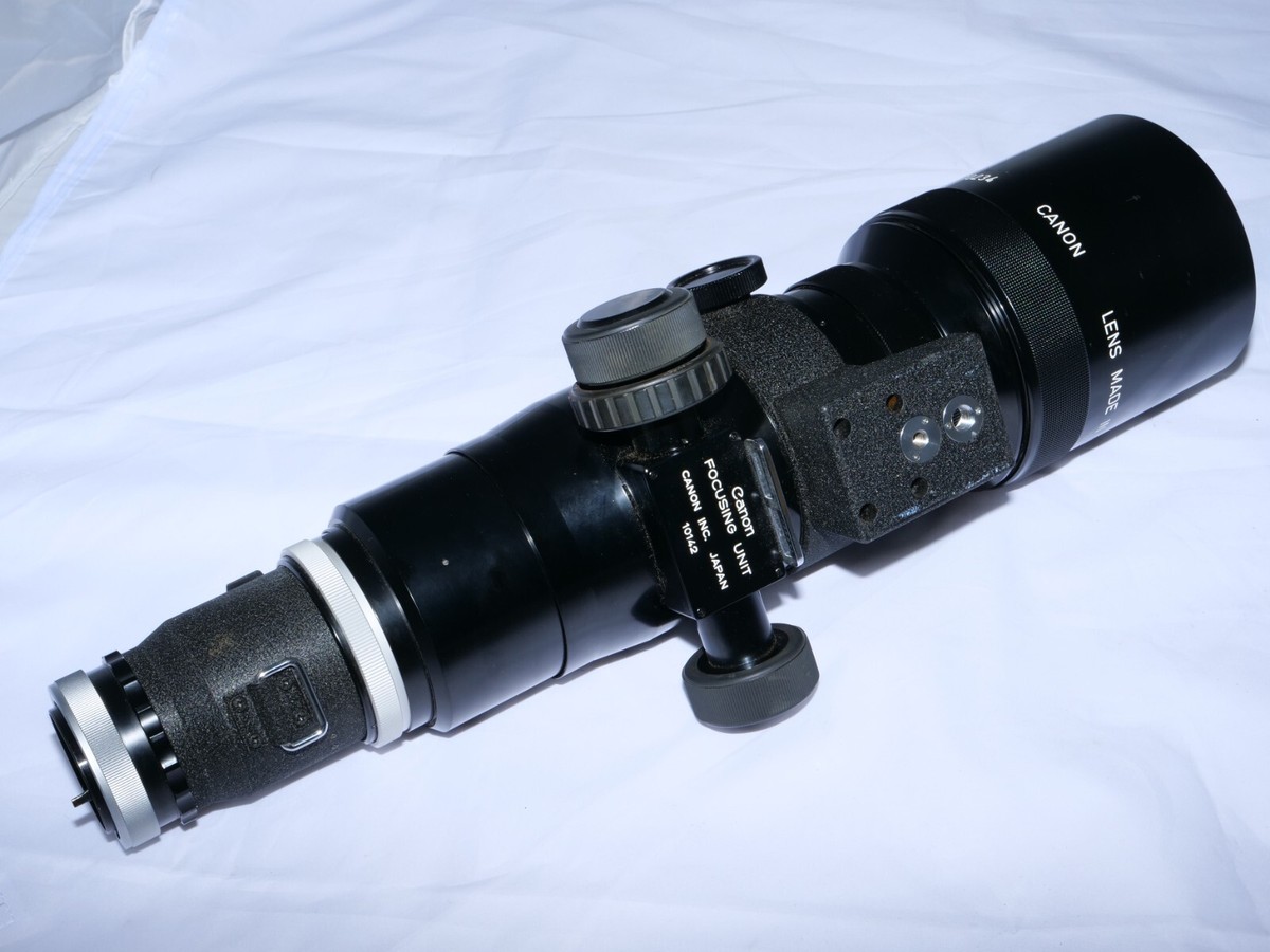 Vintage Canon FL 600mm f5.6 Telephoto Lens. Canon Focusing Vintage Canon FL 600mm f5.6 Telephoto Lens. Canon Focusing