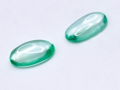 Pair Fluorescent Teal Spinel Cabochons Lab-Created 14x9mm UV Uranium Glass #4 - Picture 3 of 7