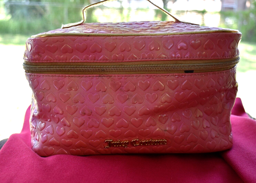 JUICY COUTURE Make Up Bag PINK Hearts
