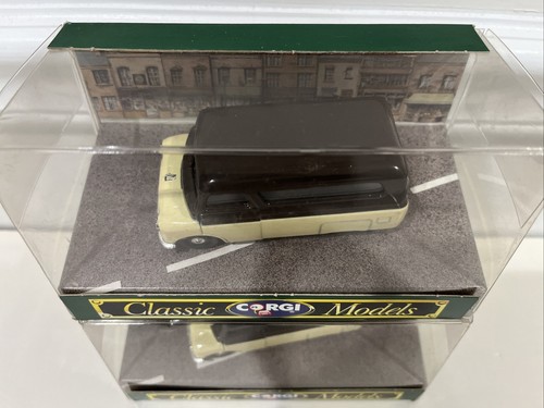 New in Box Corgi Classics D982 Bedford CA Dormobile - rare Bown - Picture 2 of 5