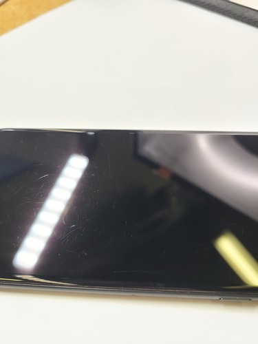 Apple iPhone 7 UNLOCKED Any Carrier Black 32GB iOS 15.7.2 - Afbeelding 13 van 13