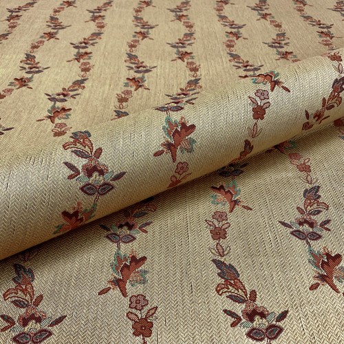 Virginia Gold Traditional Floral Jacquard Upholstery Fabric 54" - 第 3/5 張圖片