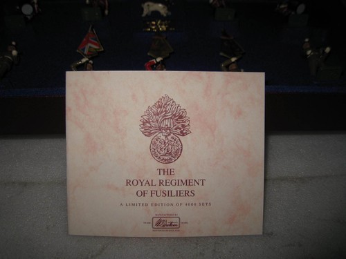 W BRITAIN FIGURINES THE ROYAL REGIMENT OF FUSILIERS LIMITED EDITION SET #5193 - Bild 5 von 5