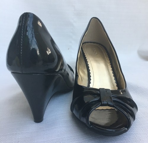 Shoes FIONI 3" Peep Toe BLACK PATENT LEATHER Wedges Non Skid 8 M - Picture 2 of 10