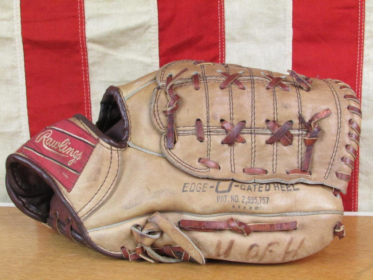 Vintage 1970s Rawlings Leather Baseball Glove Mitt HOF
