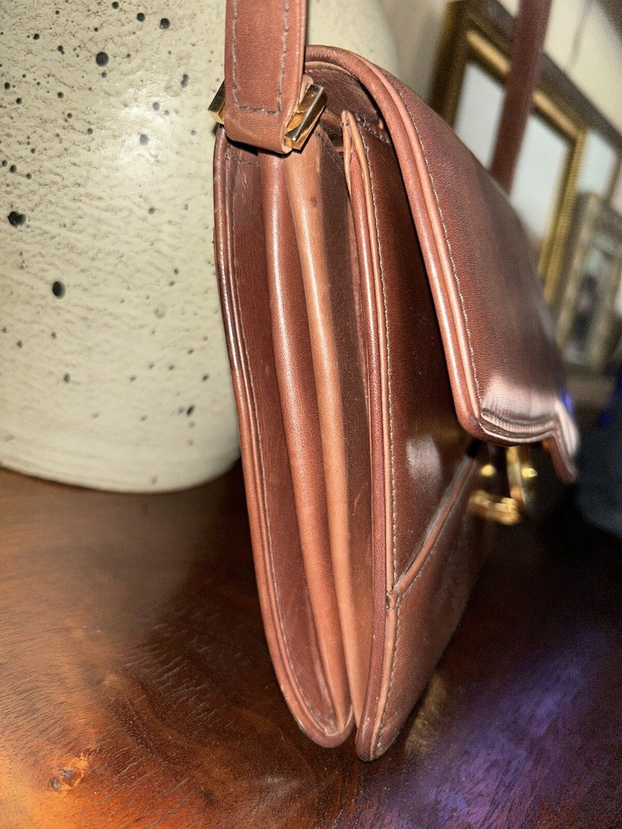 VINTAGE GUCCI GG LOGO FLAP BROWN CALF LEATHER SHOULDER BAG VINTAGE GUCCI GG LOGO FLAP BROWN CALF LEATHER SHOULDER BAG