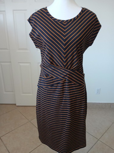 Liz Claiborne Women’s Dress Size Small Black Brown Stripe Shift Sleeveless