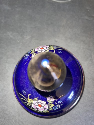 11.5” Tall Ginger Jar With Lid Peacocks Gorgeous Cobalt Blue EUC - Picture 2 of 8