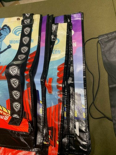 Lot of 6 Bags 5 LARGE From 2018 SDCC San Diego Comic Con DC Comics Ryzen - Picture 3 of 9