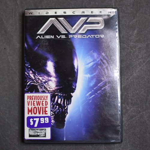 Alien 5-Pack DVD Lot – AVP, Alien Trilogy, Star Trek Nemesis, X-Files, Astronaut - Picture 4 of 11