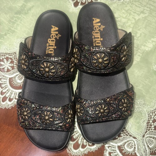 Alegria Women's Two Strap Slides Comfort Slip On Sandals EU SZ 36 Metallic - Picture 6 of 6