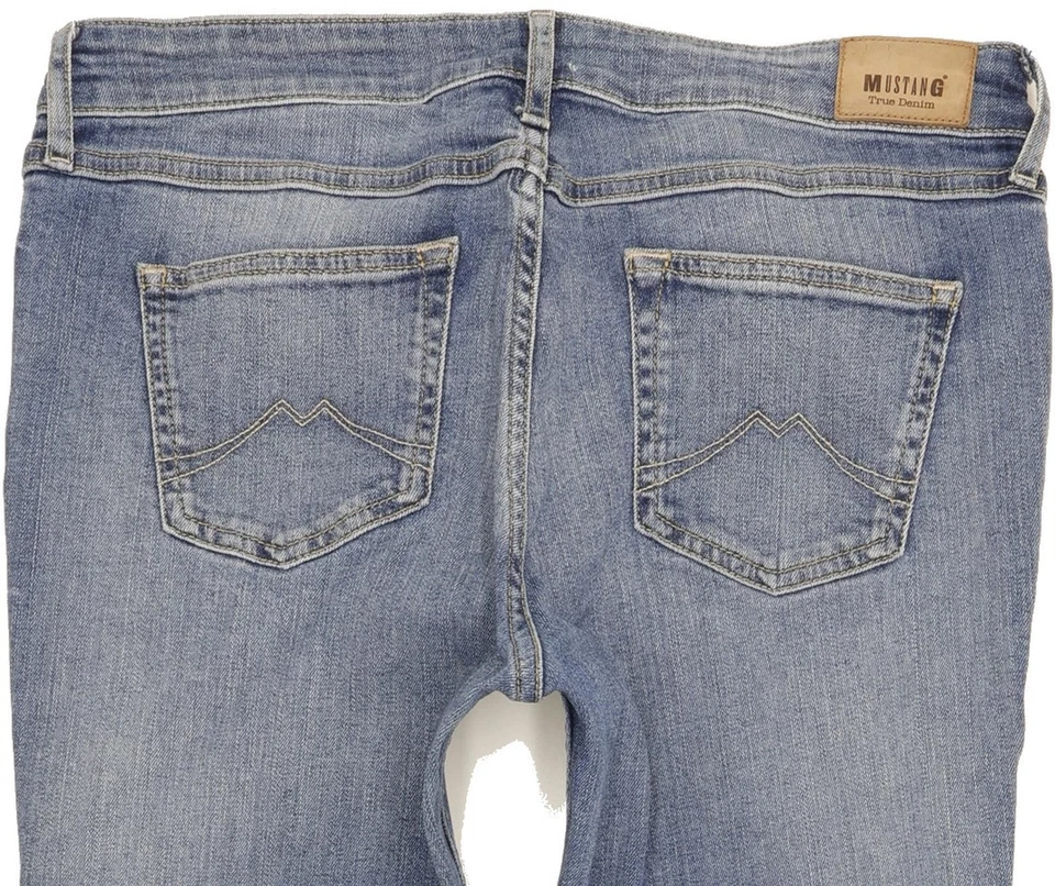 Pantalones de mezclilla elásticos ajustados rectos azules Mustang Jasmin para mujer W31 L29 (105192) Foto 4 de 4