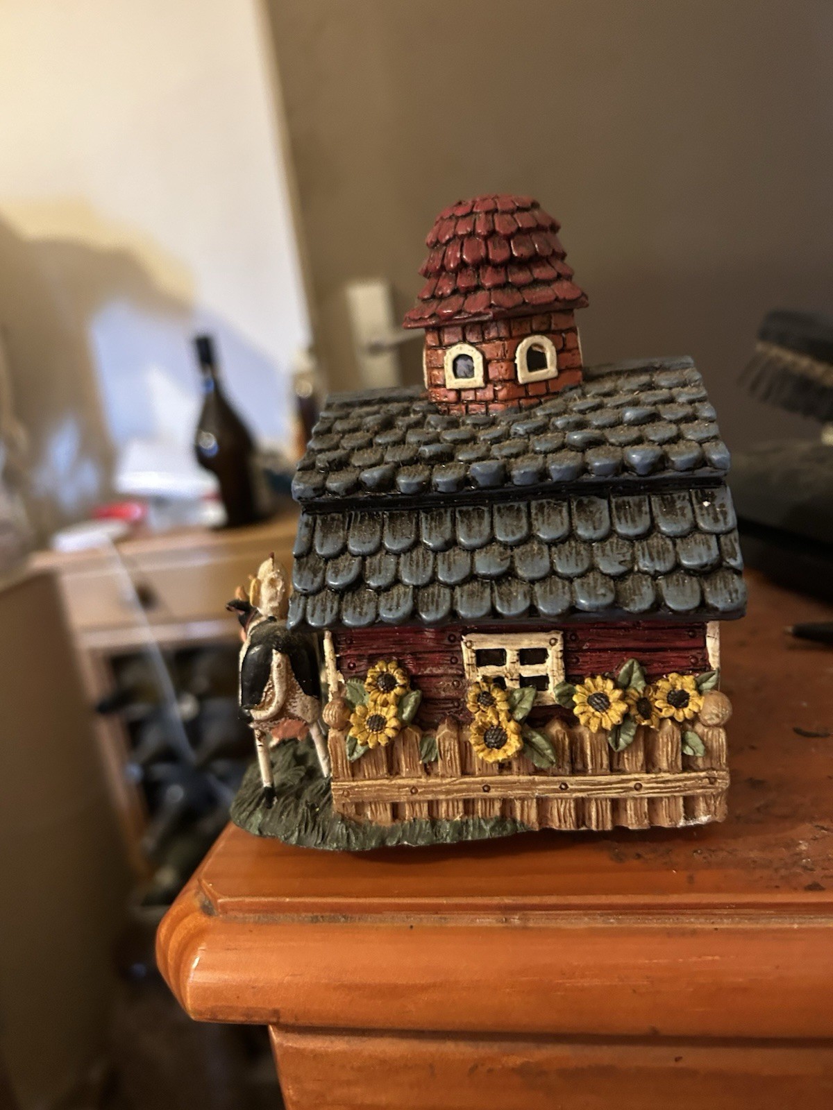 Picture 2 of 6