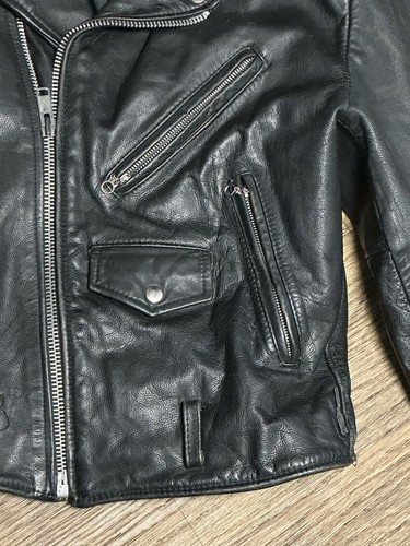 Giacca moto pelle strada aperta vintage nera taglia 38 - cintura tagliata fondo - Foto 7 di 24