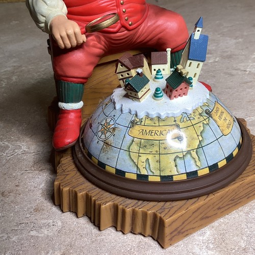 Enesco Er sieht dich wenn du schläfst beleuchtete musikalische Weihnachten Erdwerk - Bild 4 von 7