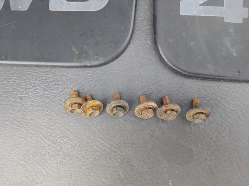 95-04 Toyota Tacoma Rear Mud Flaps 4WD - With Brackets & Hardware - SR5 TRD 4x4 - Picture 3 of 10