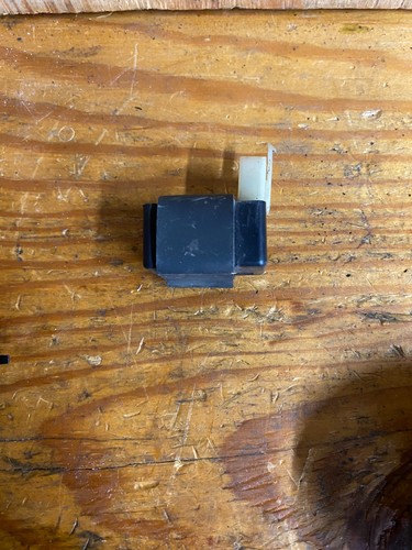 1997 HONDA CBR600F3 TURN SIGNAL BLINKER RELAY, HORN, V-REGULATOR, RELAY - Picture 10 of 11