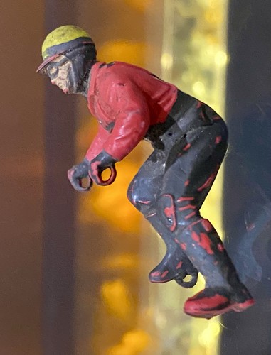 Motorcycle Driver BRITAINS GREEVES CHALLENGER 1970s Original Figurine MOTORBIKE - Picture 2 of 7