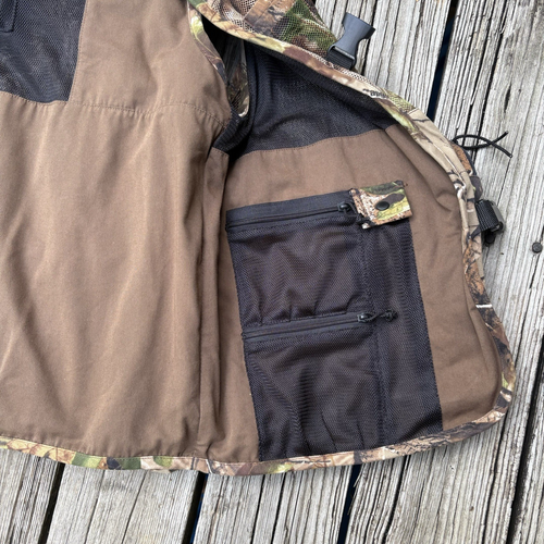 Field & Stream Turkey Camo Vest Size XL/2XL With Seat Cushion Realtree Hunting - Picture 15 of 18