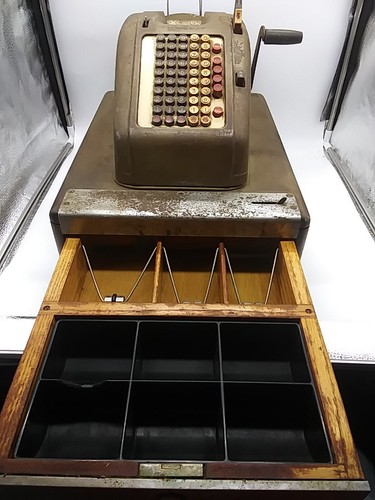 VINTAGE SMITH CORONA? ADDING MACHINE CASH REGISTER WITH WOODEN DRAWER NO KEY - Picture 4 of 24