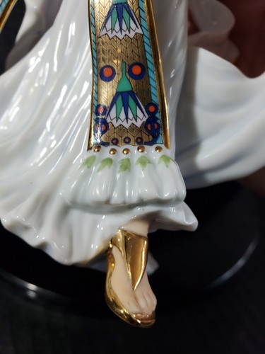 CLEOPATRA by Martin Evans Porcelain W Gold Accents Figurine Danbury Mint (TM) - Picture 16 of 19