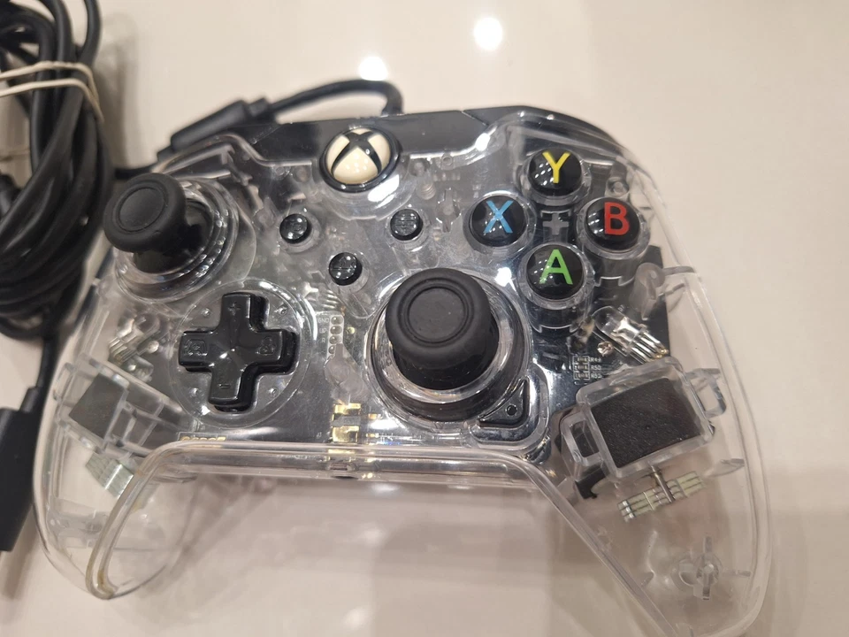 Wired Afterglow Xbox Controller 049-005 Clear Transparent Edition VGC - Image 3 of 4