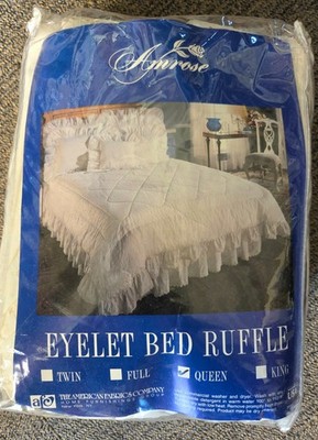 VTG QUEEN sz Eyelet Bed Ruffle Natural Cotton Cottage Core Shabby Chic 13'' Drop