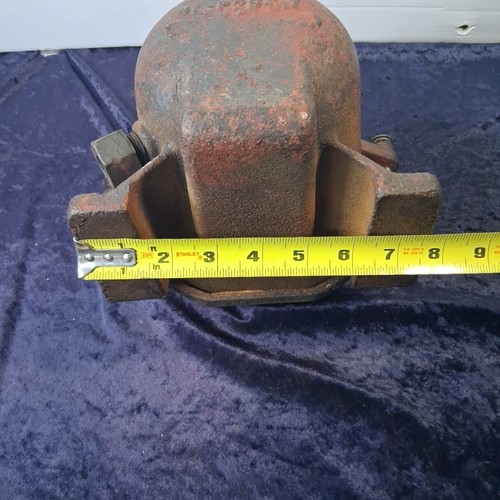 Crouse Hinds Cast Iron Industrial Explosion Proof? Light Hinged Front Marine? - Picture 18 of 19