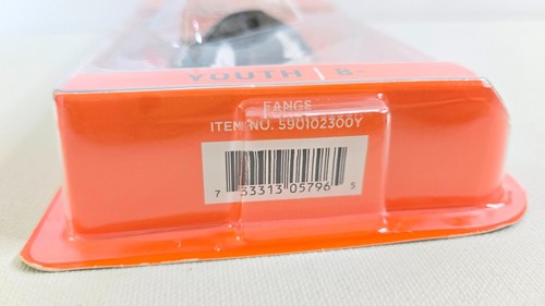 Shock Doctor Mouthguard Insta-Fit, YOUTH AGES 8- (Black White Fangs) No Boiling - Picture 5 of 5