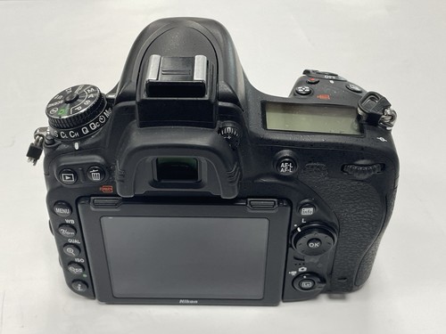 Nikon D750 24.3MP DSLR Camera w/ Battery & Charger *Body Only* - Picture 7 of 16