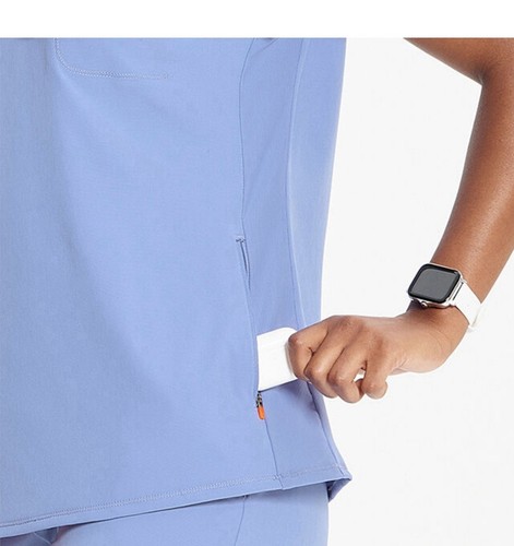 Infinity GNR8 Women's Henley Scrub Top Ciel Large - Picture 2 of 3