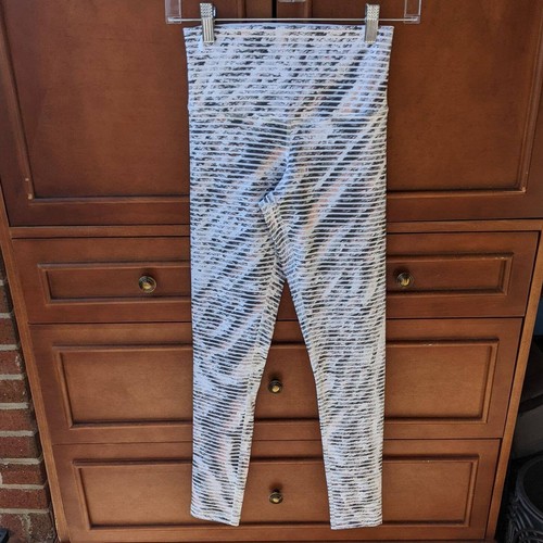 DYI Define Your Inspiration Womens Small Abstract Print Stripe High