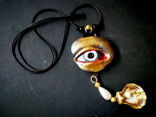 Realistic Eye Anatomical Amulet Pendant Jewelry Necklace Pearl Jewellery Shell - Picture 6 of 24