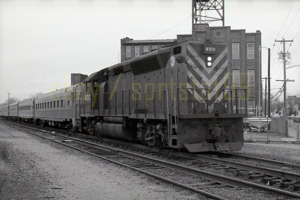 CNJ Central Rail Road of New Jersey - GP40P Locomotive #4100 - Vintage ...
