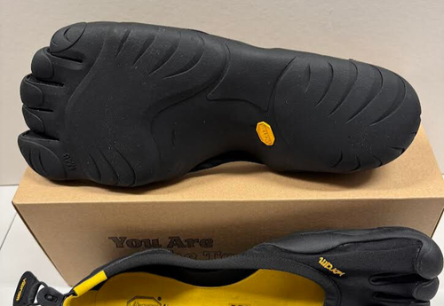 Vibram Fivefingers Men's Classic EU 48 / US 12.5 - 13 Black Synthetic Shoes - Picture 4 of 5