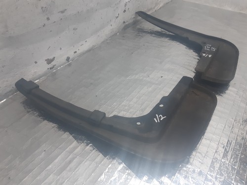 JAGUAR XJ X351 FRONT MUD GUARD FLAP PAIR AW9316L569AA 2011 - Picture 3 of 12