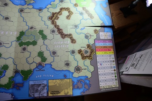 No Retreat! The Russian Front By GMT Near Mint Opened but never punched!! - Picture 7 of 11