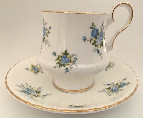 Royal Windsor Tea Cup & Saucer - Fine Bone China - Serial Numbered - England - Picture 3 of 9